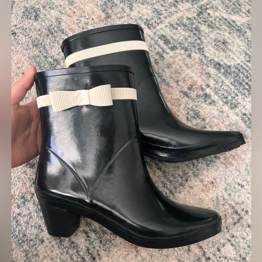 Kate spade bow heel rainboots
